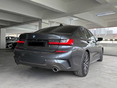 Bmw 330i  2.0L (A)
