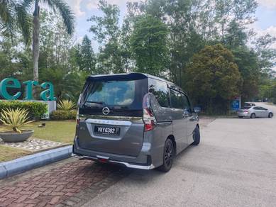 km Nissan SERENA 2.0 IMPUL PREMIUM