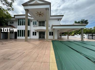 LIMITED UNIT !! 5856ft 3R3B Kota Kemuning Double Storey Corner Lot