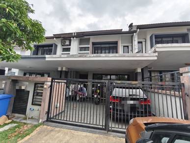 Intermediate unit 2 Storey Saffron Hill, Denai Alam