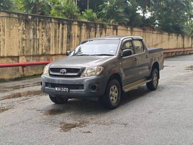 Toyota HILUX 2.5 FACELIFT SINGLE CAB (M)