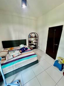 Sky View Apartment @ Bukit Indah for Sale