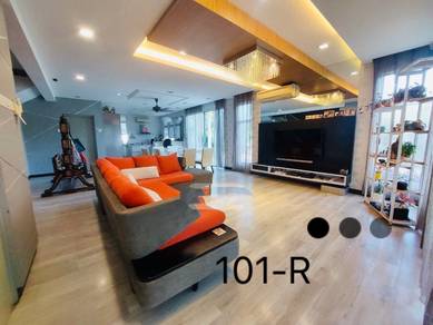 CORNER Renovate 2 Sty House😍Bandar Parkland nr Bayuemas Klang！Sale