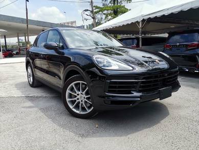 Porsche CAYENNE 2.9 S SUV Black Interior