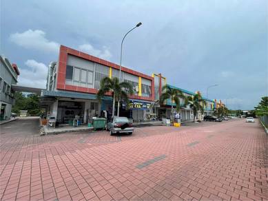 Fully Renovated 2 Storey Tiara Sendayan End Lot Shoplot For Rent