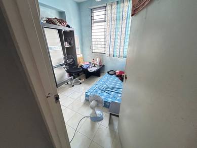 For Sale @ Indah Court @ Bukit Indah @ Full Loan