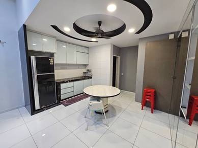 Avenue 26 @ Bukit Indah 2Storey Full Furnish Very Nice Condition