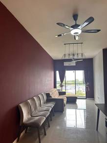 3 Room The Greens Residence partially furnished Batu Tiga Subang West