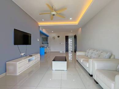 Mid floor with combination of sea view, hill view & city view!
