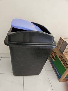 Tong sampah century 40L