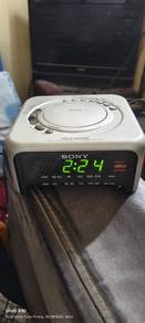 Sony dream machine ICF-C317