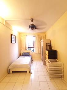 Mont Kiara Pines (3r2b, 1cp, walking distance)