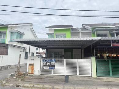 Rumah end lot Untuk Disewa di TAMAN KLEBANG PUTRA