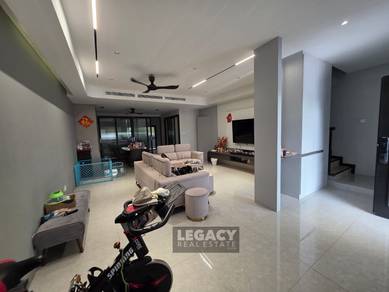 Taman Seri Chimera | 3 Storey Terrace House | Newly Renovated