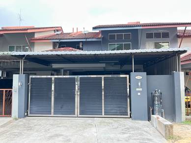 For Rent,Double Storey Fully Renovated,Any Race Tenant Can Move in