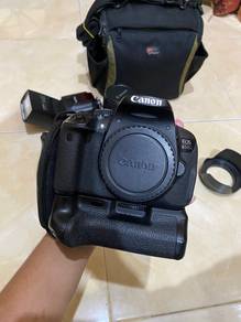 CANON eos D650