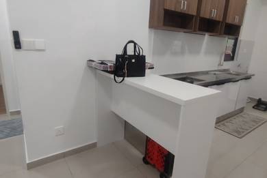168 Park Fully Furnished with 2carparks for rent Key On Hand easy view