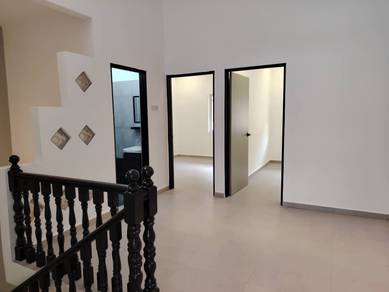 Mutiara Bukit Raja , Jalan Meru Double Storey House For Sale
