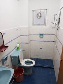 Pandan Villa Condominium Room for rent