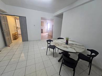 Pandan Villa Condominium Room for rent