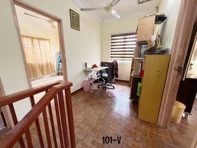 Corner Lot / Facing Open / Teluk Gadung Indah