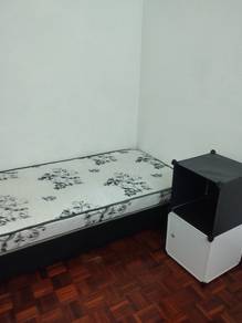Medium Room USJ2 SUMMIT MALL DAMEN MALL MYDIN