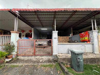 Taman Serai Wangi, Lokasi Strategik