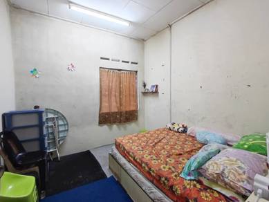 Taman Desa Low Cost House