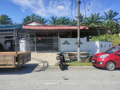 Terras corner lot 