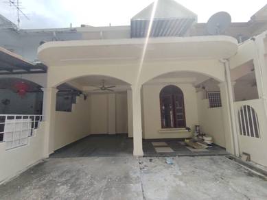 USJ 6 Terrace House Renovated Opposite Park Near LRT and Taipan To Let
