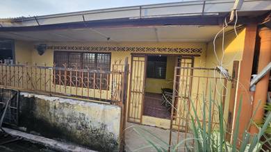 100% FULL LOAN Rumah Rakyat Dusun Nyiur, Ampangan (RUMAH BUSUK!)
