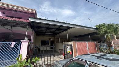 Double storey Low cost @ Taman muhibbah