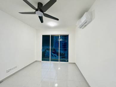 Newly Renovated Fairview Residence with 2 Carparks