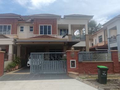 A 2-storey semi-detached house at Bandar Laguna Merbok (For Sale)
