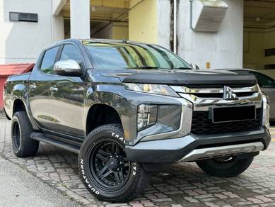 Mitsubishi TRITON 2.4 VGT PREMIUM (A)F/LON