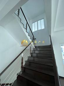 Hillpark Residence  3 storey Zero lot Bungalow