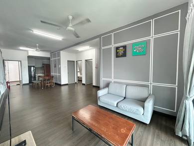 Big Fully Furnished 3 bedroom Apartment @ Vista Bangi, JLN Reko Kajang