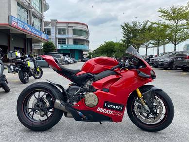 2023 Ducati Panigale V4S Akraprovic