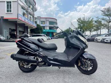 2013 SYM Maxsym 400 ABS Scooter
