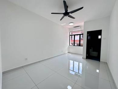 Taman Pelangi Indah,Double Storey For Sale
