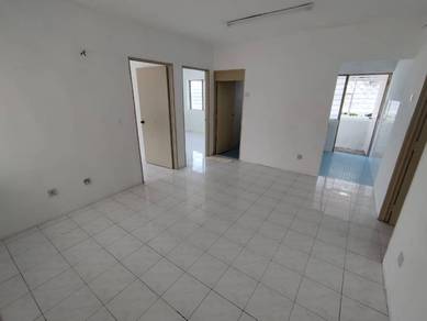 Flat Pinggiran Batu Caves⭐Level-2⭐Corner⭐Rumah Sewa⭐Batu Caves