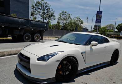 Nissan GT-R 3.8 R35 PREMIUM EDITION (A)