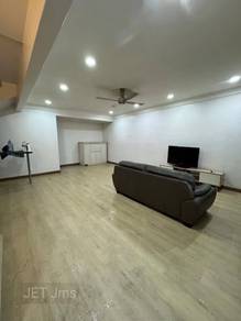 Good Condition Partial Furnished Bukit Tinggi 2sty Gated Guarded Rent