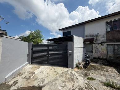 Skudai Baru @ Jalan Hang Tuah 18 2 Storey Low Cost End Lot sales 468K