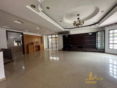Bukit tinggi 1 2.5sty Semi D Fully extended n renovated value buy