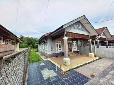 Rumah SEMI D TERMURAH DEKAT PAM MINYAK PETRON KG UNDANG BUKIT PAYUNG