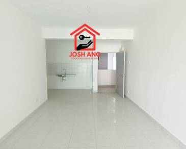 Fairview Residence in Sungai Ara 970sf Original 2 Carpark Cheaper Unit