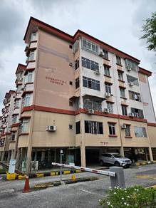 Master Bedroom at Goodyear Court 8, USJ 14, Subang Jaya