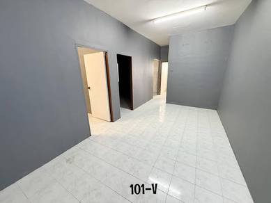 Ground Floor Pangsapuri Pelangi Indah Klang 650sqft 3r2b Freehold Sale