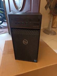 PC set desktop with monitors Dell Precision 3650 